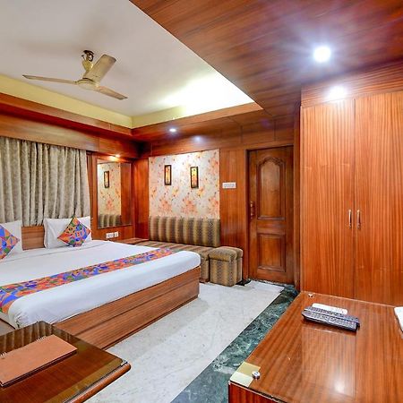 Fabhotel Panasia International Калькутта Экстерьер фото