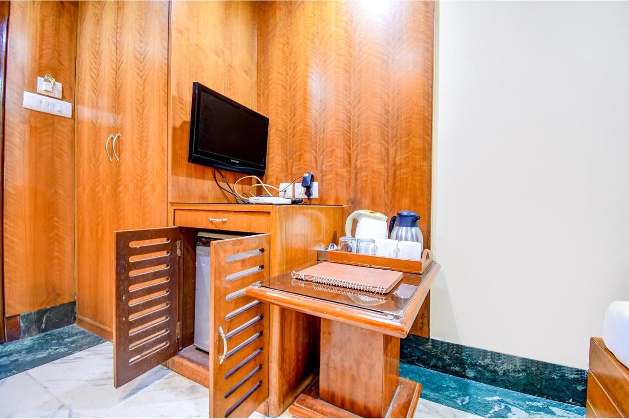 Fabhotel Panasia International Калькутта Экстерьер фото