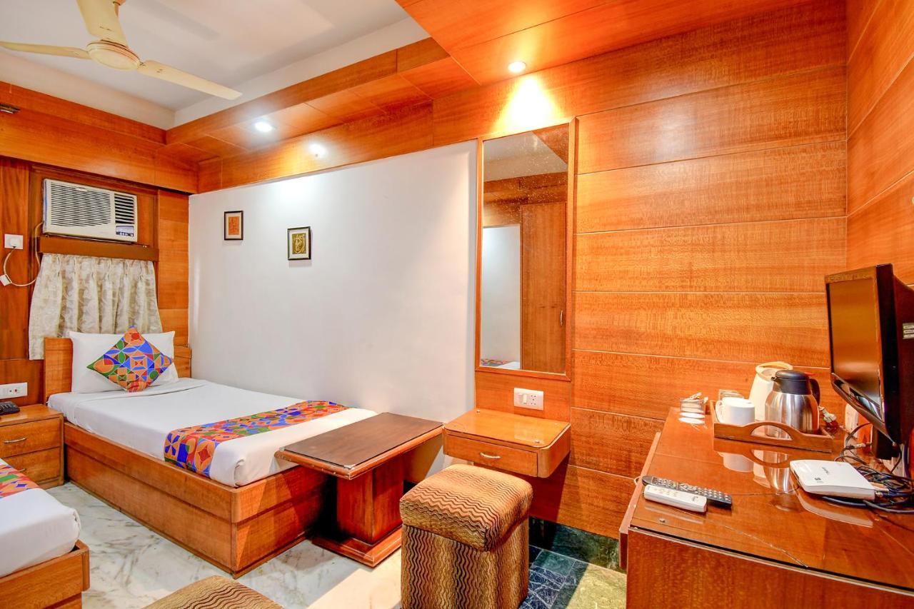 Fabhotel Panasia International Калькутта Экстерьер фото