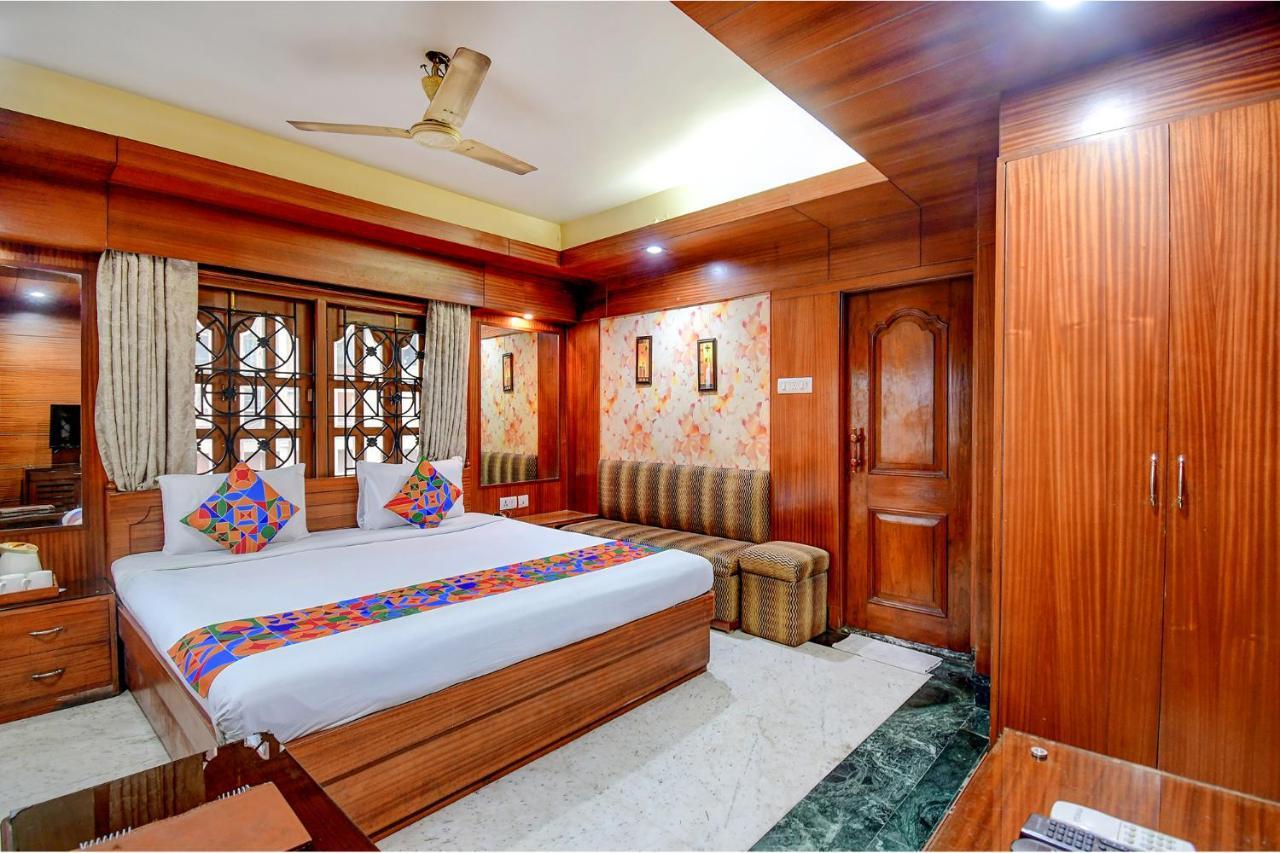 Fabhotel Panasia International Калькутта Экстерьер фото