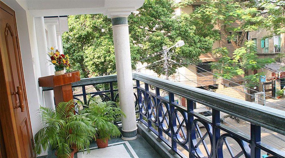Fabhotel Panasia International Калькутта Экстерьер фото